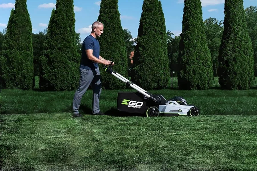 compact lawn mowers